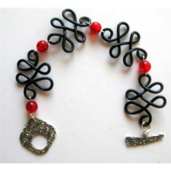 Bracelet noir et rouge craquelé