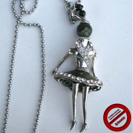 Pendentif "Poupée Absinthe" (Attention produit non artisanal)