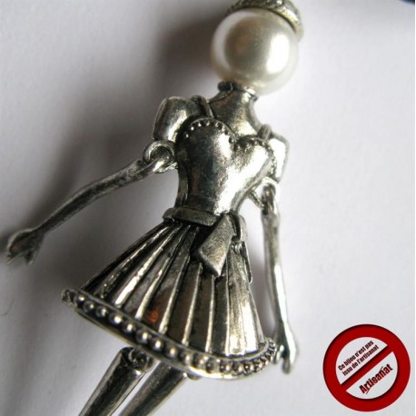 Pendentif "Poupée Michella" (Attention produit non artisanal)