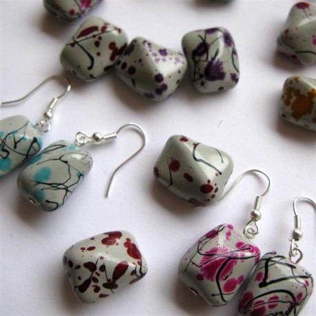 Boucles d'oreilles tachetées