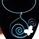 Collier noir et turquoise papillon