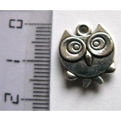 Breloque "chouette ronde"