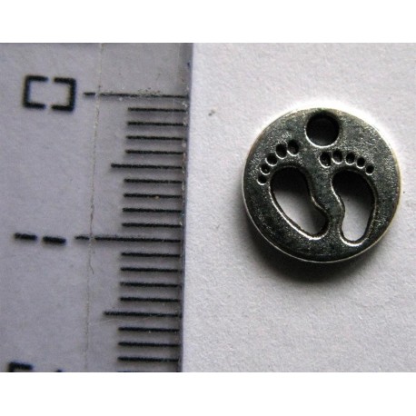 Breloque "double pied"