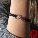 Bracelet "infini noir " (Attention produit non artisanal)