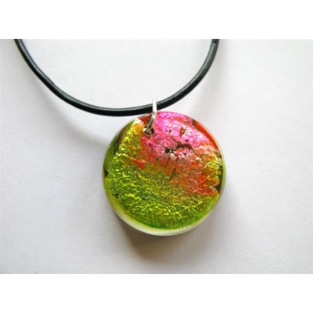 Collier avec pendentif "effet verre multicolore"