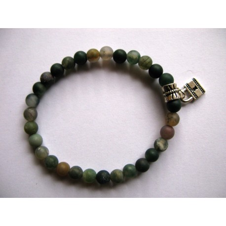 Bracelet en pierres fines (agate) et breloque cadenas