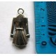 Breloque "manteau trench"