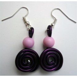 Boucles d'oreilles violet foncé et rose