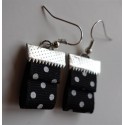Boucles d'oreilles ruban noir à pois
