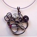 Collier fil violet et argent
