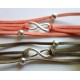 Bracelet ∞ en cuir suédé (coloris au choix)